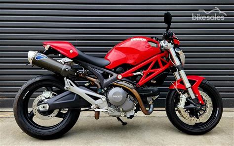 Tankbag uchycený na Ducati Monster 696