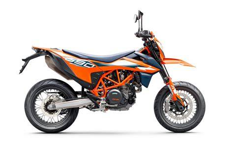 grafické srovnání hmotností koncovek a svodů KTM 690