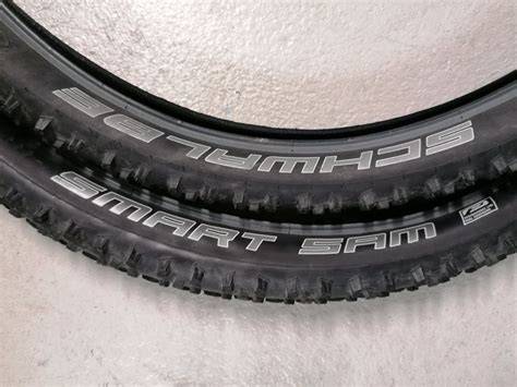 Porovnání šířek plášťů Schwalbe Smart Sam (přehled)
