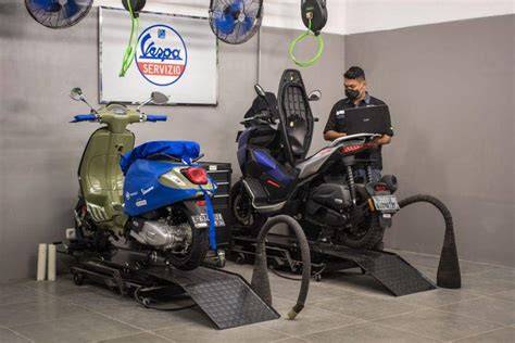 servis Vespa a Piaggio - průběh a možnosti