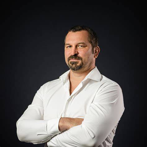 grafika srovnání typů pedálů