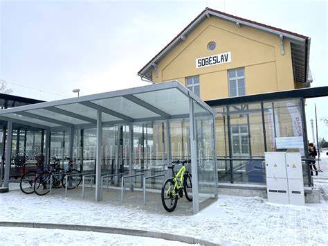 opatrnosti a parkování kol na veřejném místě