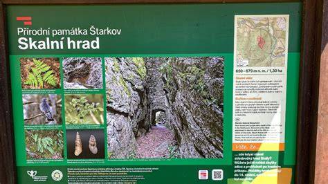 Štarkov zřícenina hrad historie krajina