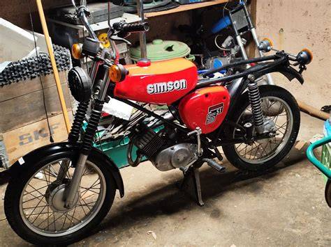 trh s díly pro Simson S51 a Enduro