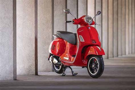 infografika: Porovnání verzí Vespa GTS