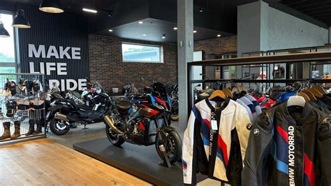 Showroom BMW Motorrad a servis v Karlových Varech