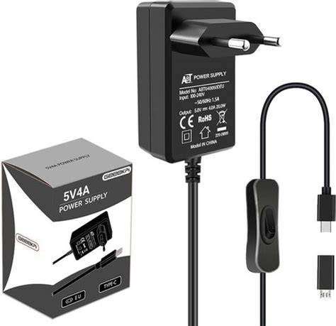_usb-moto-zasuvka-s-vypinacem-illustration