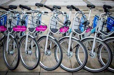grafický obraz nextbike a městských kol