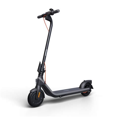 infografika o modelech Ninebot by Segway