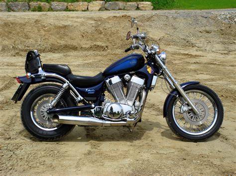 infografika porovnani stojanu Suzuki Intruder 1400