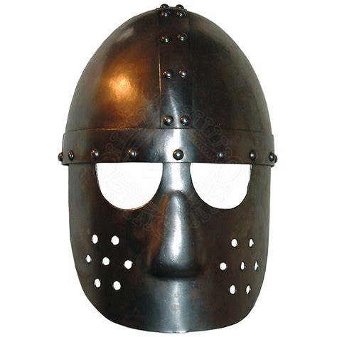 Vikingská helma s obličejovou maskou