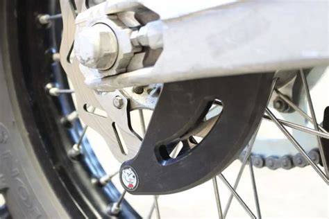 měření zadního podblatníku motocyklu