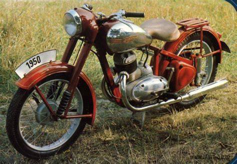 Jawa 250 Pérák historický motocykl