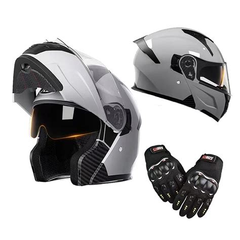 Modulární motocyklová helma s odklápěním