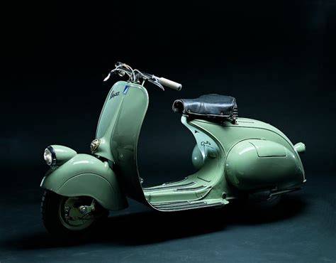První Vespa 98 z roku 1946