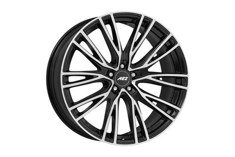 Designy litých kol MSW na automobilu