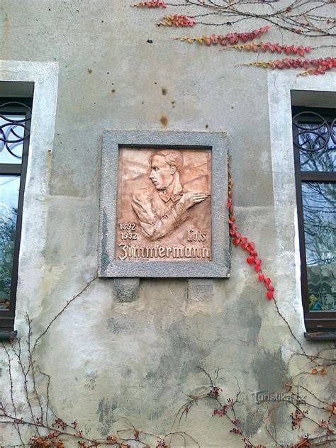 Pamětní deska Albina Liebische Krásná Lípa
