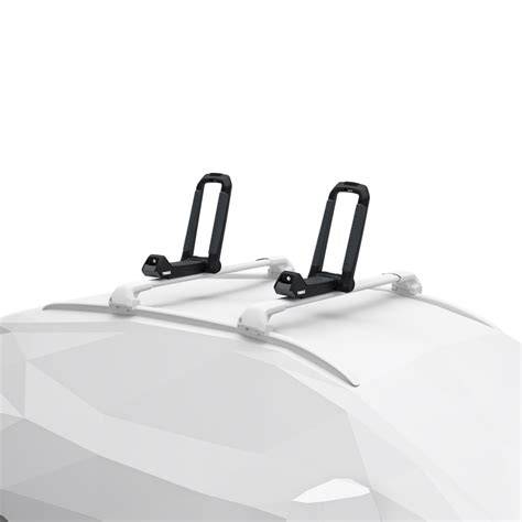Thule Hull-a-Port Aero na střeše auta