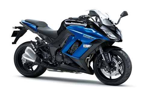 motocykl Kawasaki na motorové brzdě