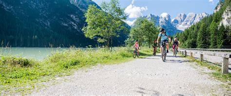 Cyklostezka Toblach Cortina Dolomity