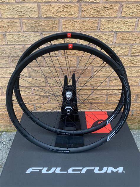 přední ráfek Fulcrum Racing 3 DB