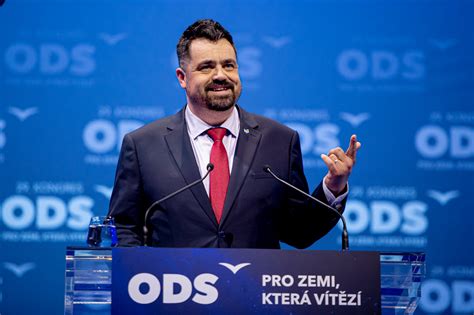 Odřené karbonové řídítko po pádu