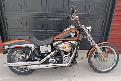 Harley-Davidson Dyna Wide Glide pneumatiky