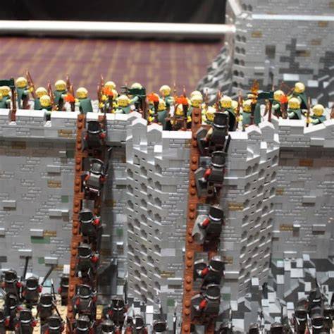 LEGO model pevnosti Helmův žleb