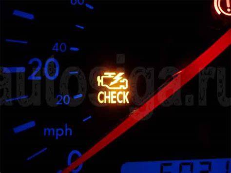 Kontrolka motoru Check Engine na palubní desce