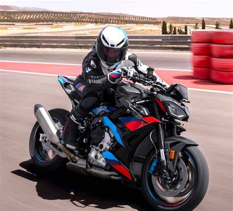 BMW M 1000 R - design a výkon v jednom