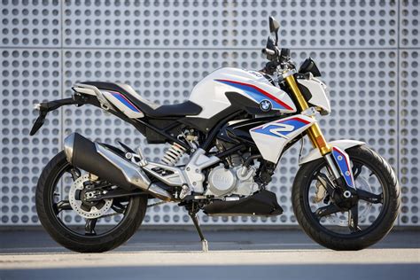 BMW G 310 R - kompaktní city bike
