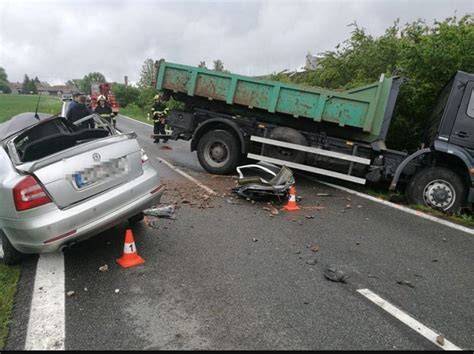 Tragická zatáčka silnice II/300 u Kocbeře