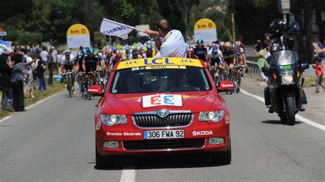Červený vůz ředitel Tour de France