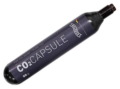 CO2 bombička s adaptérem na motorku