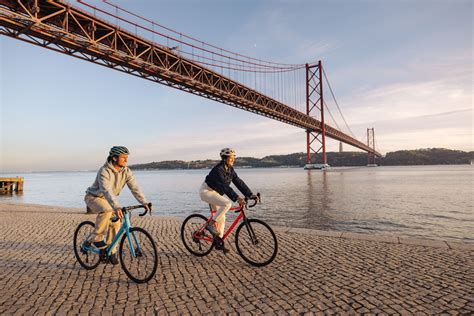 téma obrázku: Správná cyklistická infrastruktura a signály