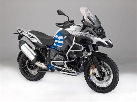 BMW R 1200 GS LC s cestovními pneumatikami