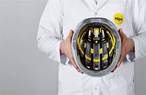 technologie MIPS v cyklistické helmě