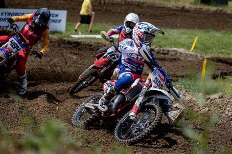 Motokrosový startovací rošt