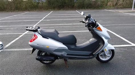 baterie a startér Honda FES 250