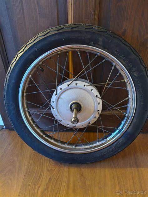 motokrosové kolo s bubnovou brzdou