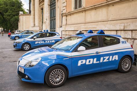 motocyklová hlídka Polizia di Stato
