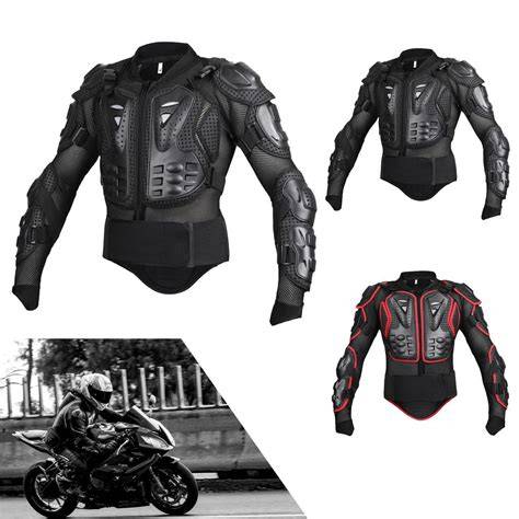 kompletní ochranná výbava motocyklisty