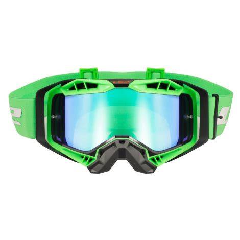 Motokrosové brýle Kawasaki v terénu