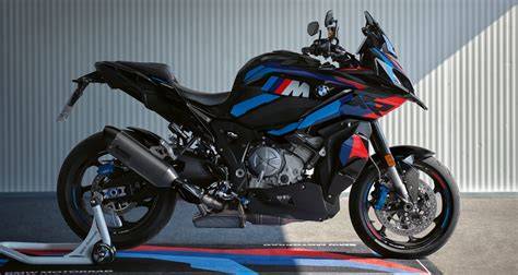 BMW S 1000 XR cestování ve dvou