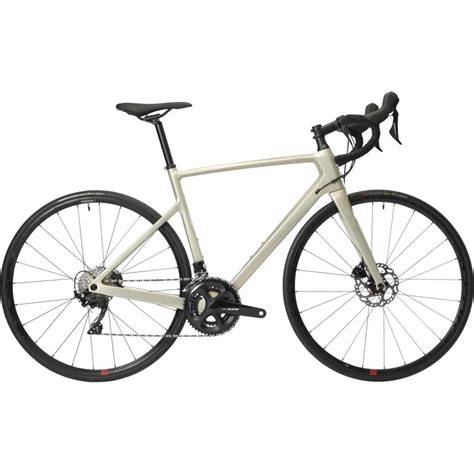 Silniční kolo s kotoučovými brzdami Shimano