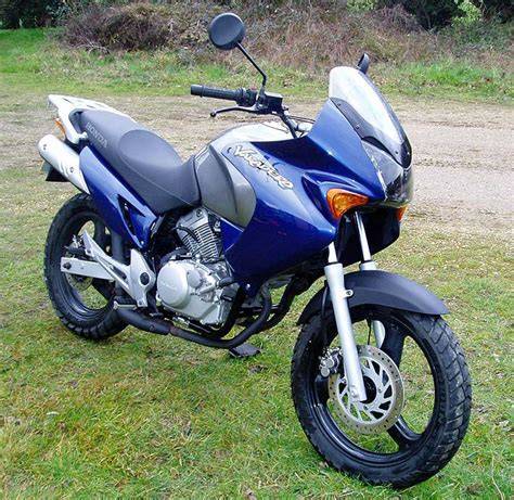 Honda Varadero 125 rozměry a ergonomie