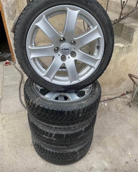 17palcová alu kola se zimními pneumatikami