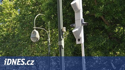 Hlukový radar u silnice v Austrálii