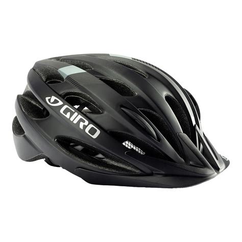 Černá MTB helma Giro na trailu