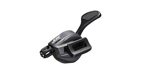 levá řadicí páčka Shimano XT trekingové kolo